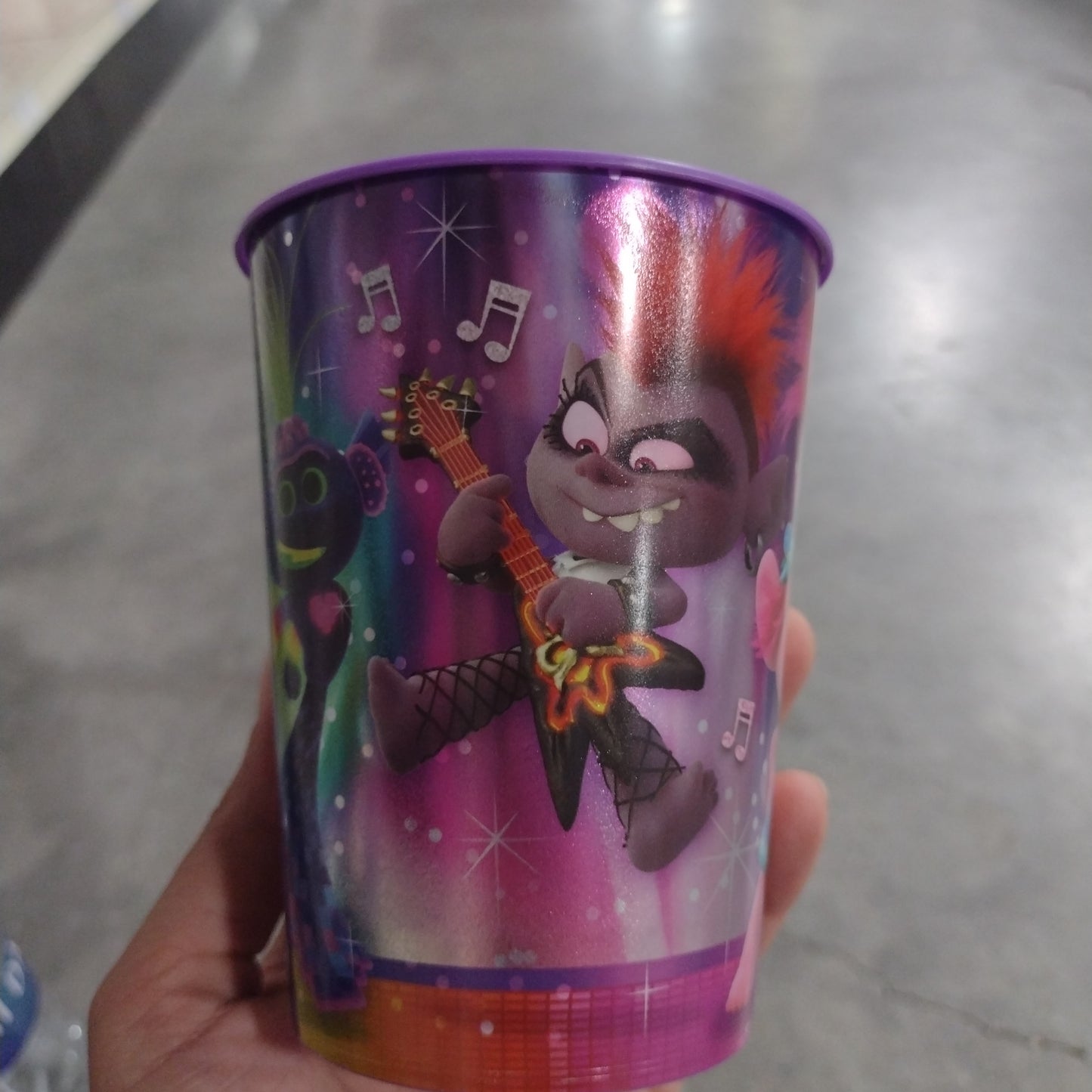CUP/VASO TROLLS WORLD TOUR