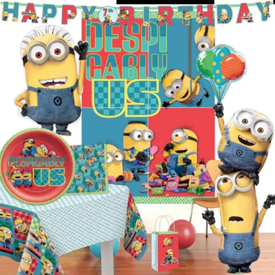 Despicable Me Scene Setter with Photo Props (x16u)