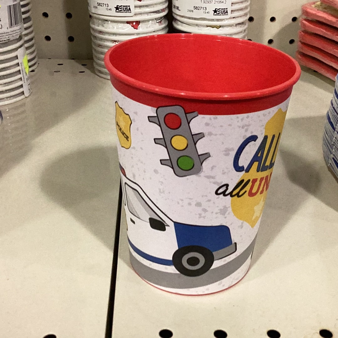 FIRST RESPONDER FAVOR CUP