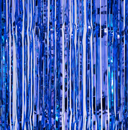 Metallic Foil Fringe Curtain 96”x46” - Todos los Colores