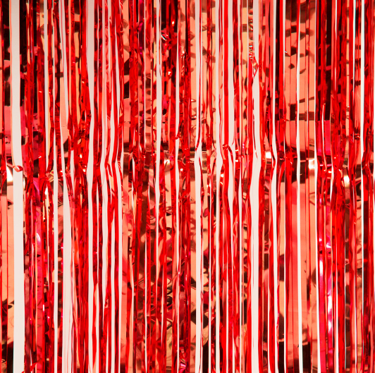 Metallic Foil Fringe Curtain 96”x46” - Todos los Colores