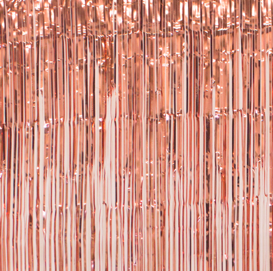 Metallic Foil Fringe Curtain 96”x46” - Todos los Colores