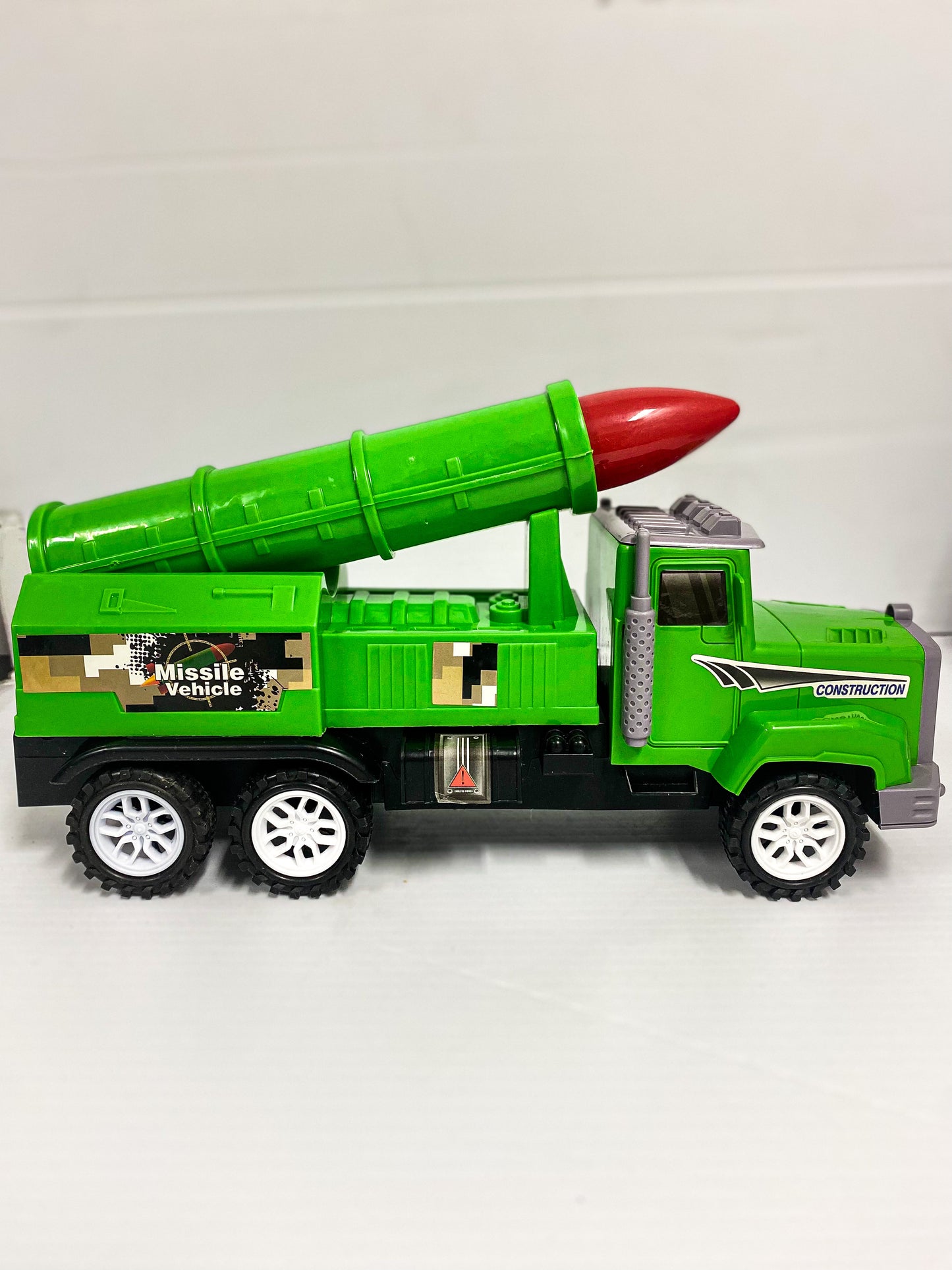 Vehículo de Misiles Militares