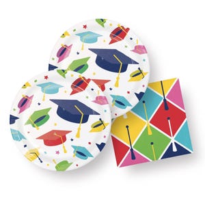 Glad To Be Grad Plates 7" 8pcs