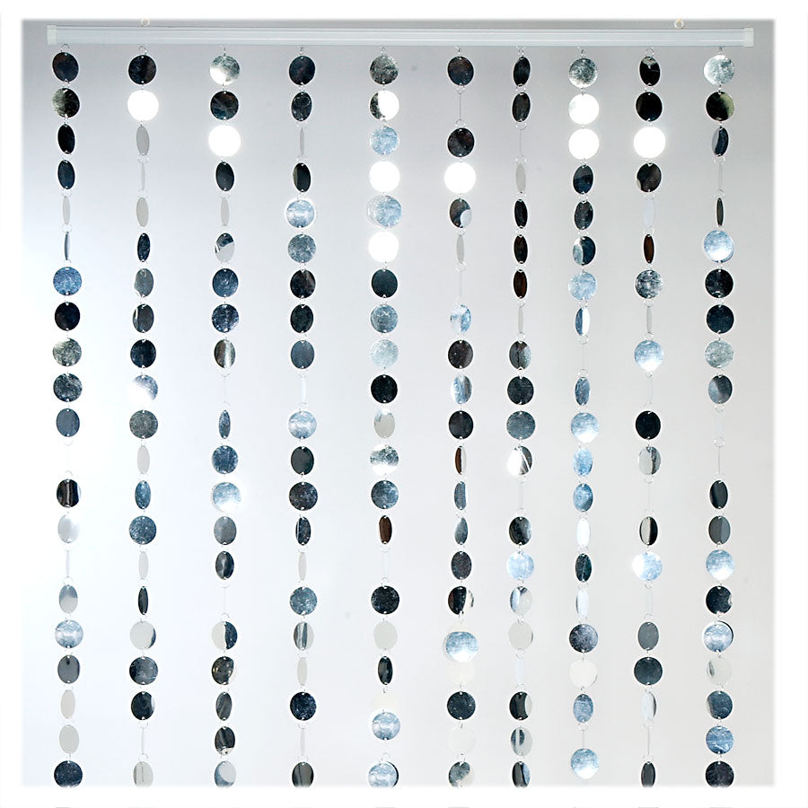 CORTINA PERLAS CIRCULOS PVC "LENTEJUELAS" - PLATA