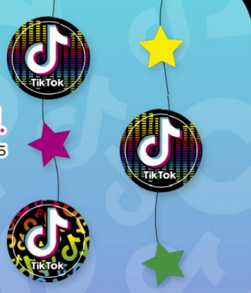 CADENETA DECORATIVA TIKTOK