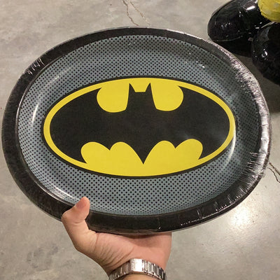 PLT OVAL BATMAN HEROES UN