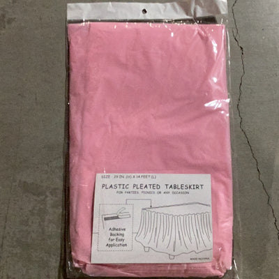 Plastic pleated table skirt pink