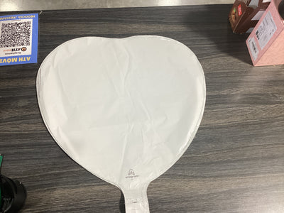 GLOBO CORAZÓN WHITE/BLANCO