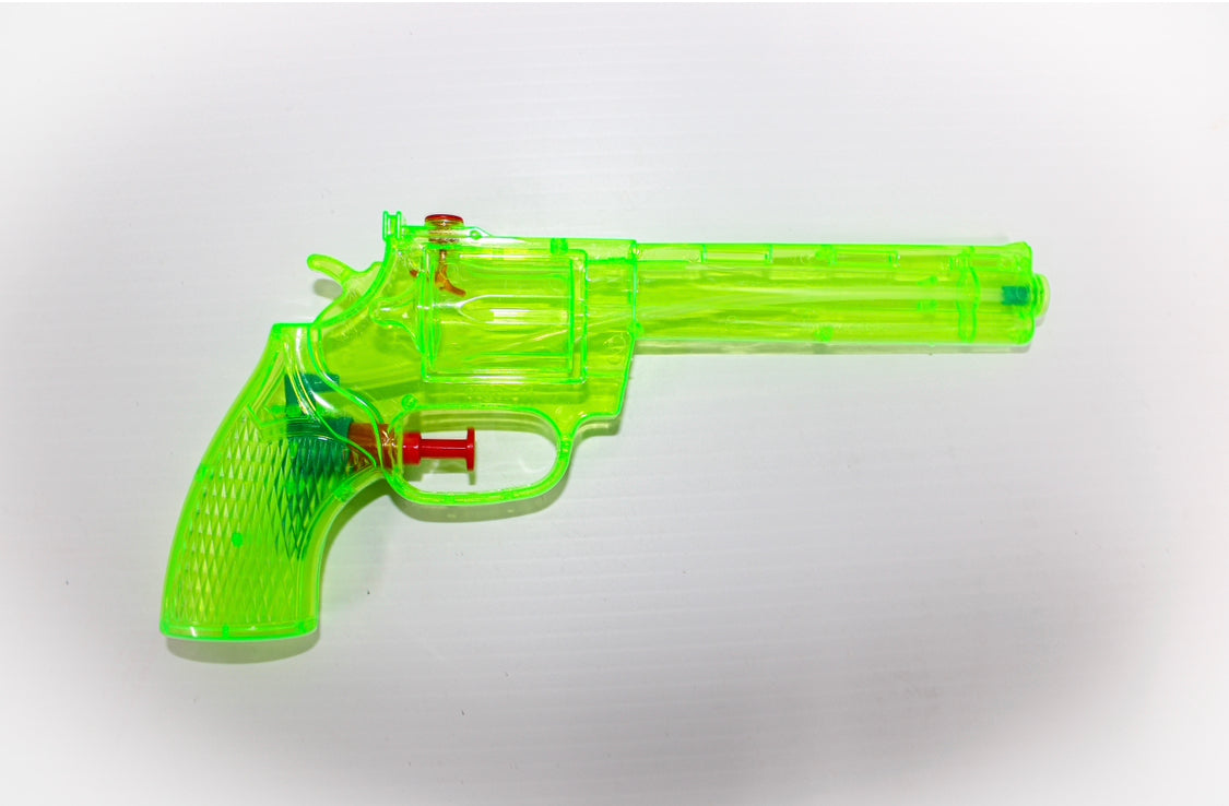 Water Gun/ Pistolas de Agua