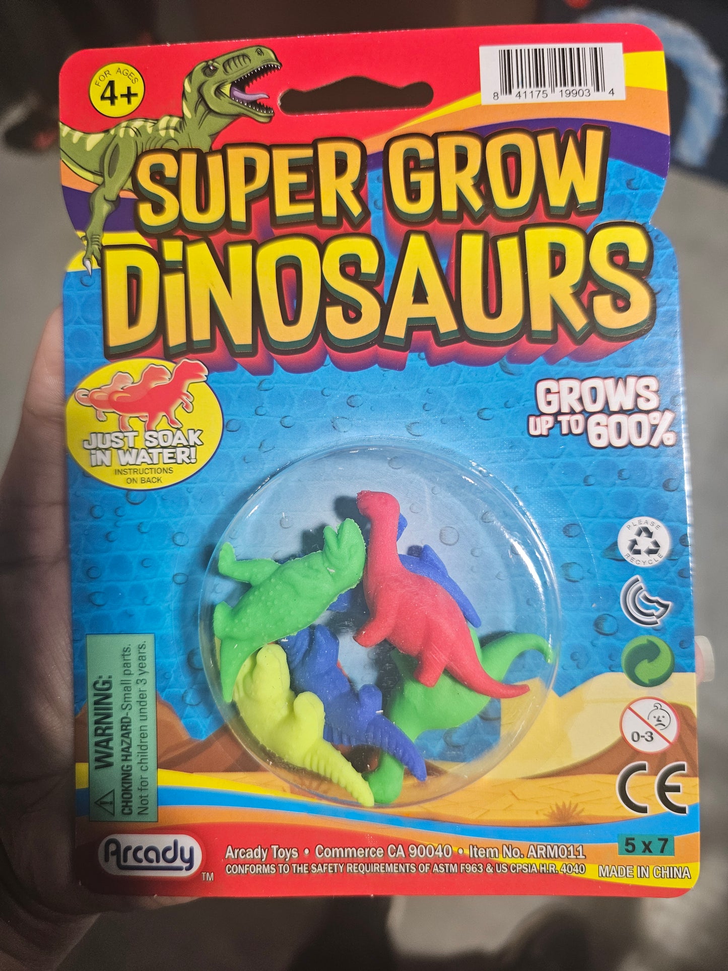 Super Grow Dinosaurs (Crecen con agua)
