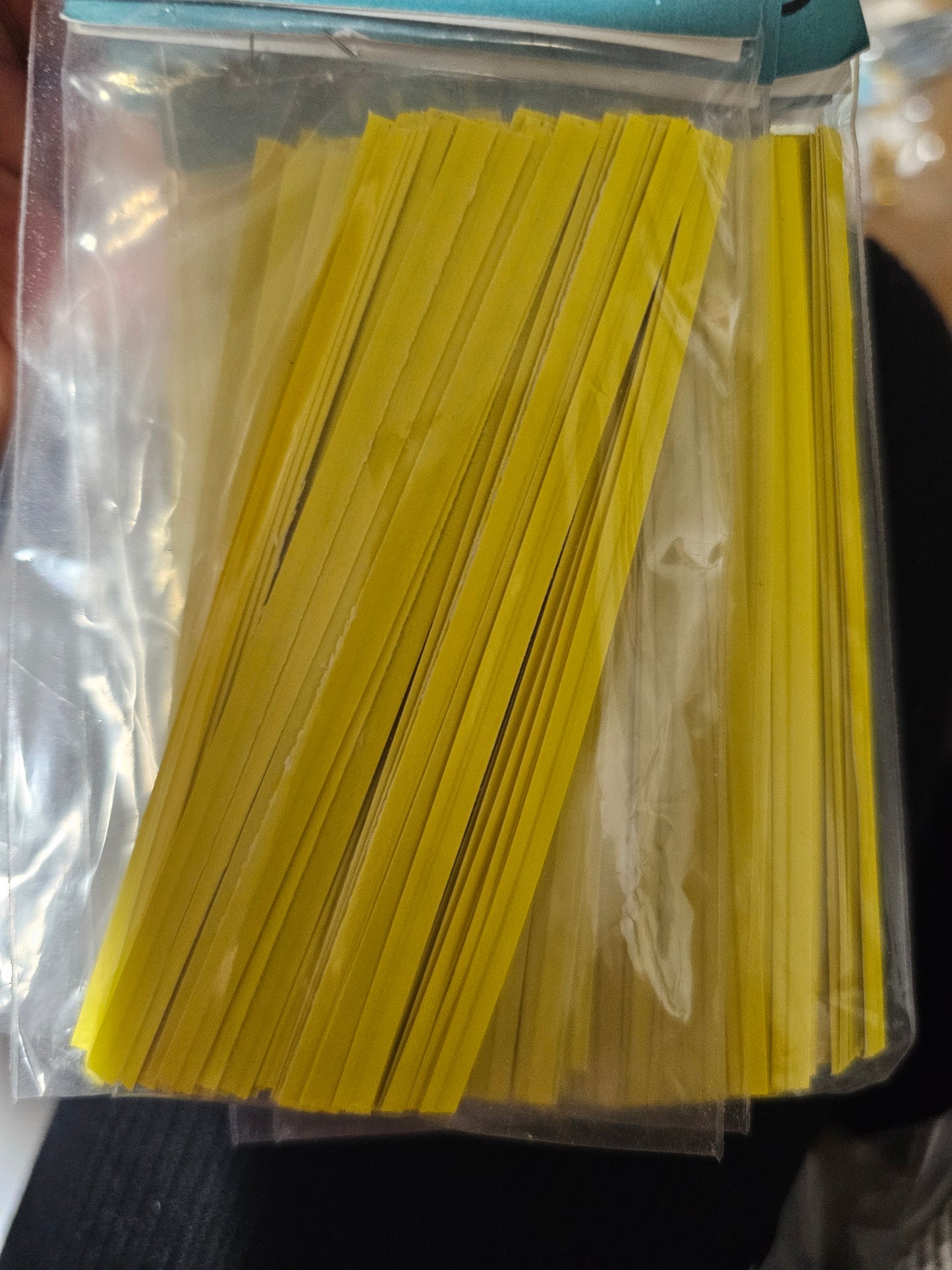 Amarre amarillos 100pcs