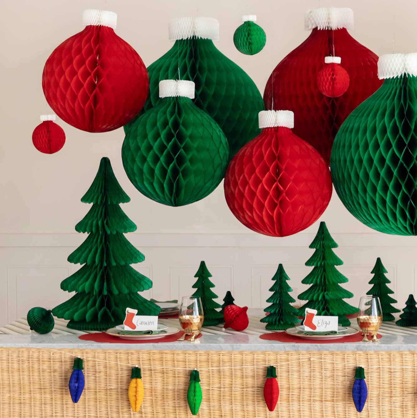 Xmas Ball Ornaments Centerpieces 5pcs