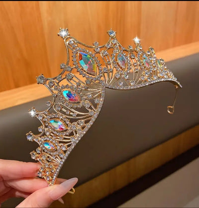 Tiara (Corona)