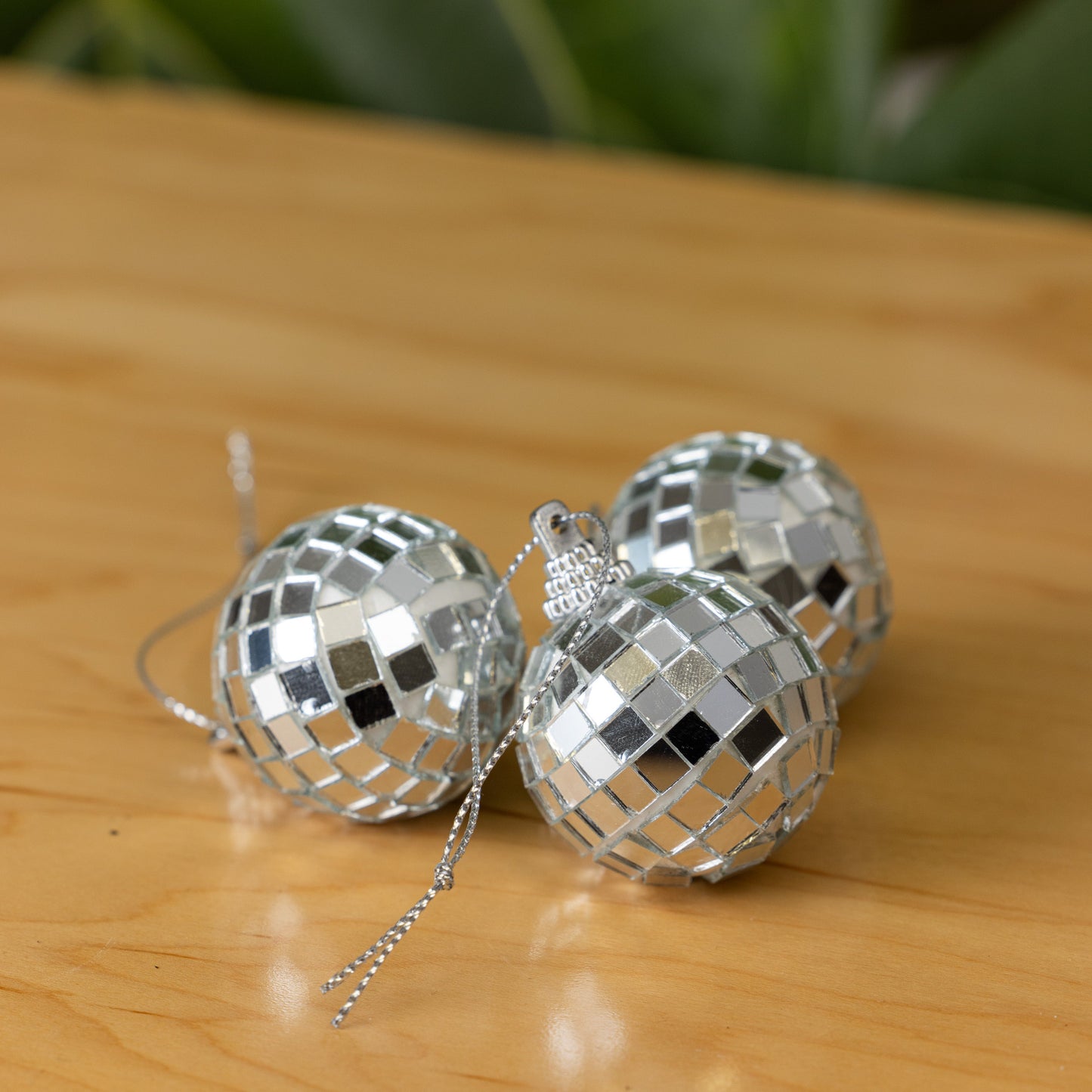 Mini Disco Balls 1.2" (x12u)